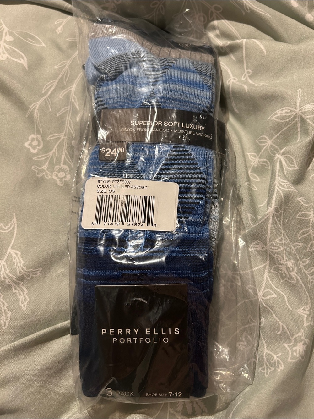 Perry Ellis Men's Blue Dress Socks - 3 Pack